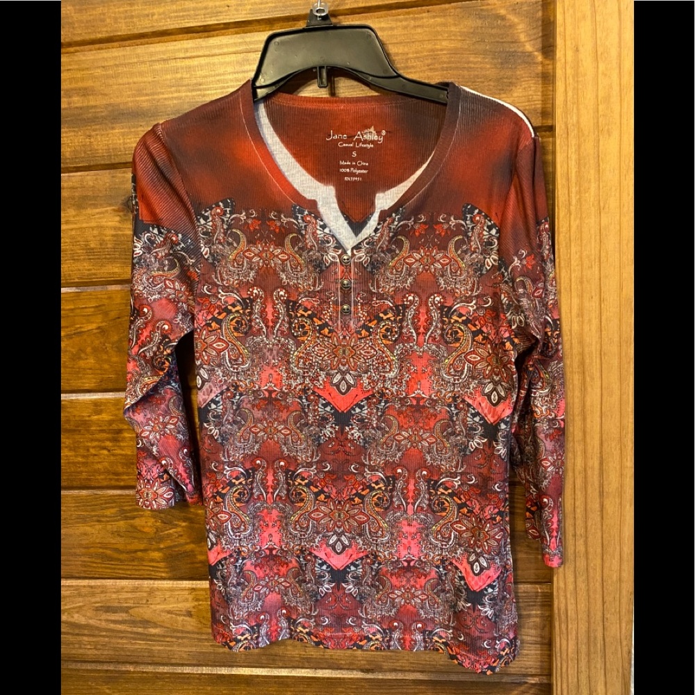 Jane Ashley 3/4 Length Sleeve Top